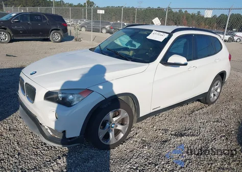 2015 BMW X1 Sdrive28I z USA, uszkodzony, nr VIN WBAVM1C54FV315853